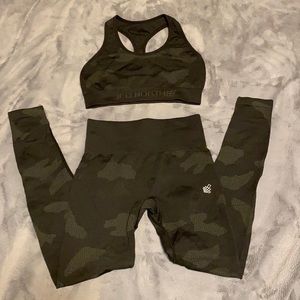 Jed North Workout Set